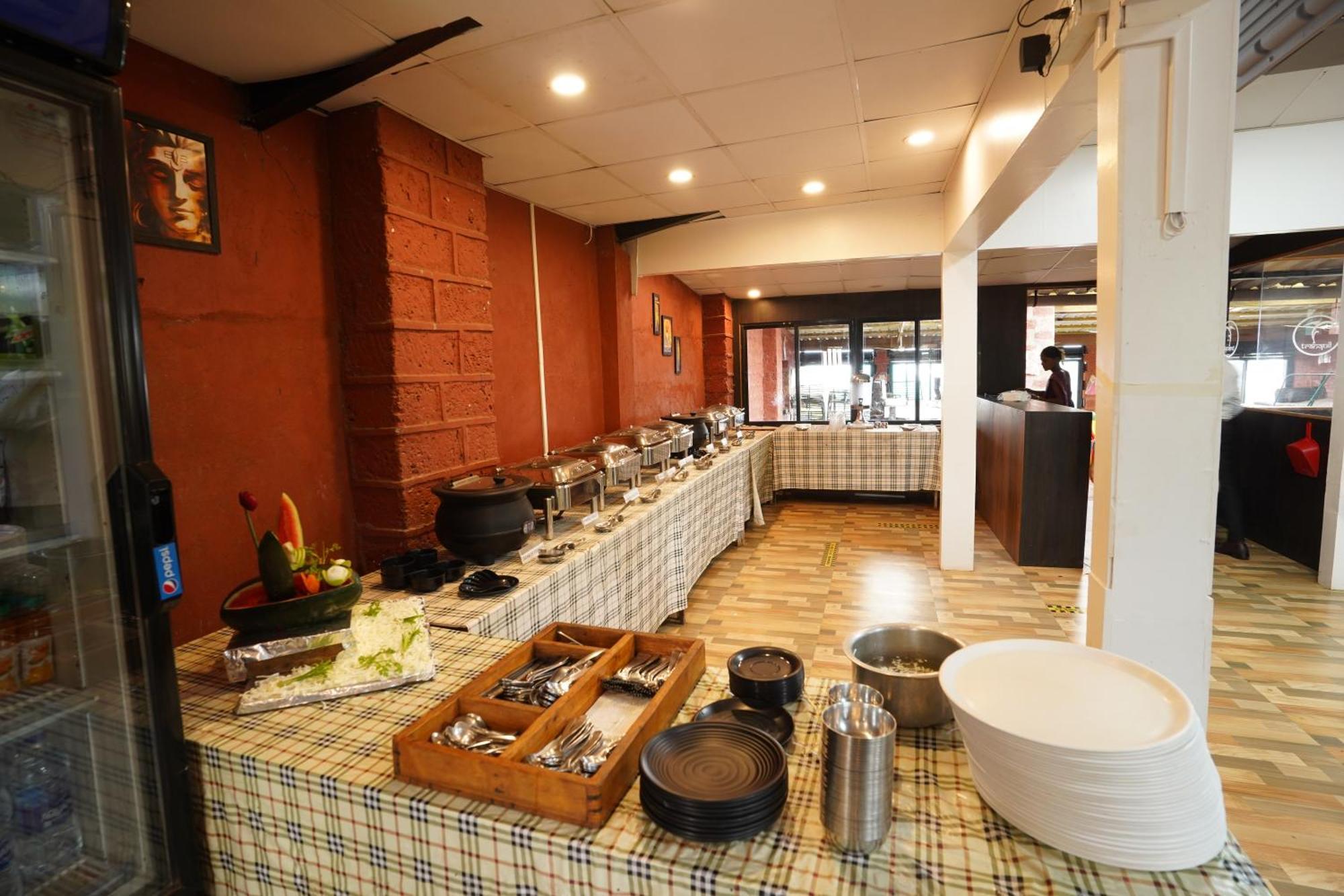 Tranquil Beach Resort Harihareshwar エクステリア 写真